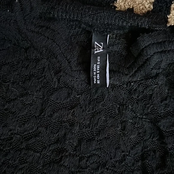 Zara Lace Short Sleeve Top Sz. S - Picture 3 of 5